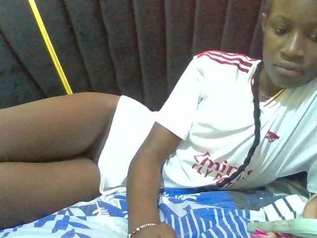 Sexyafricanah001 webcam