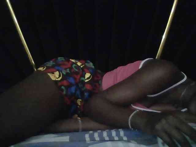 Sexyafricanah001 webcam