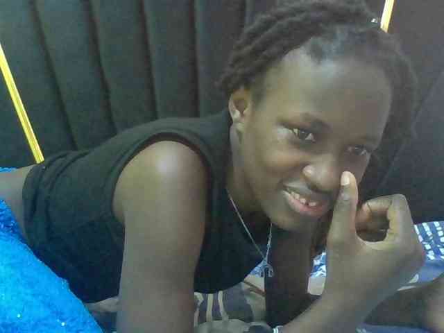 Sexyafricanah001 webcam