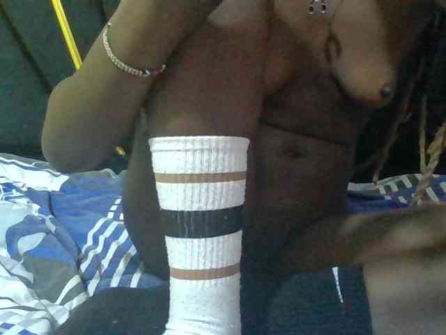 Sexyafricanah001 webcam