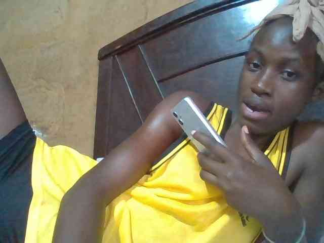 Sexyafricanah001 webcam