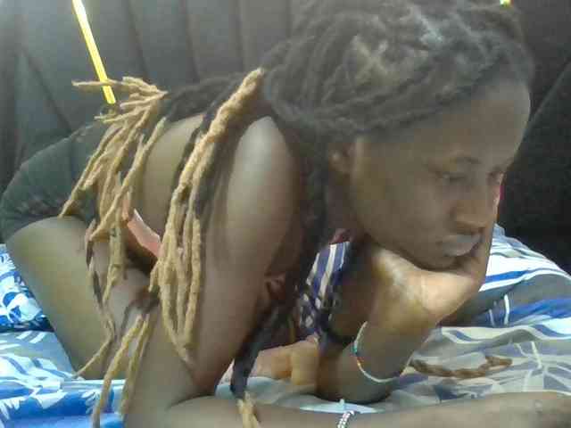Sexyafricanah001 webcam