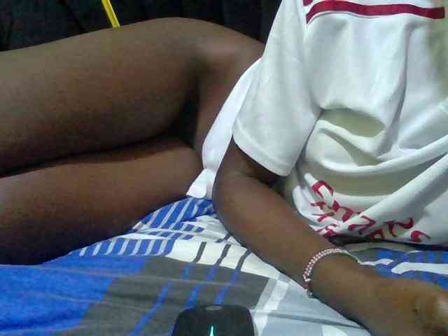 Sexyafricanah001 webcam