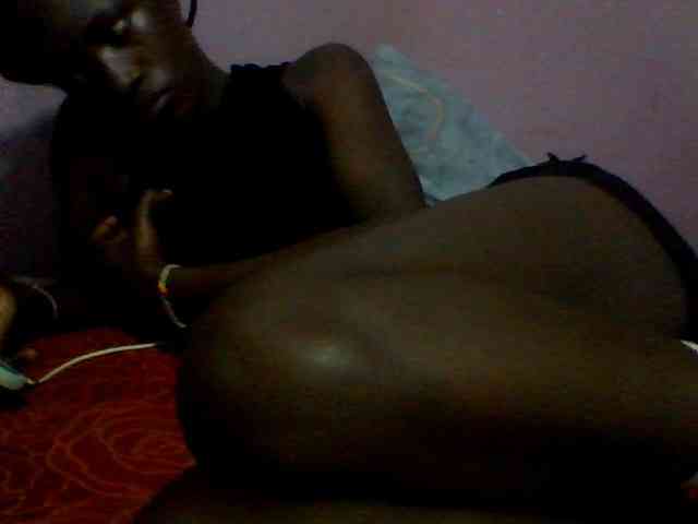 Sexyafricanah001 webcam