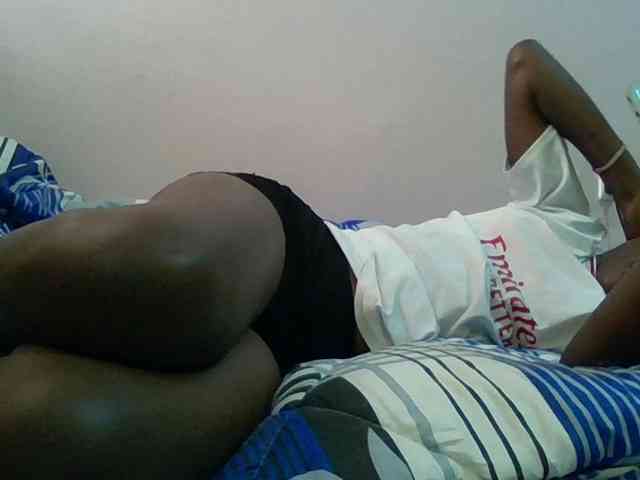 Sexyafricanah001 webcam
