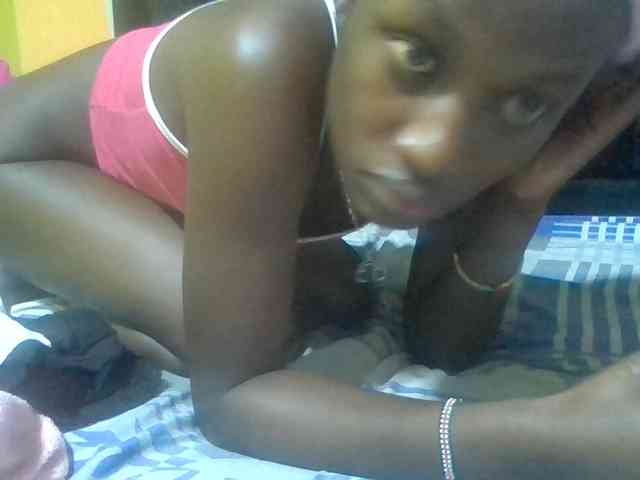 Sexyafricanah001 webcam