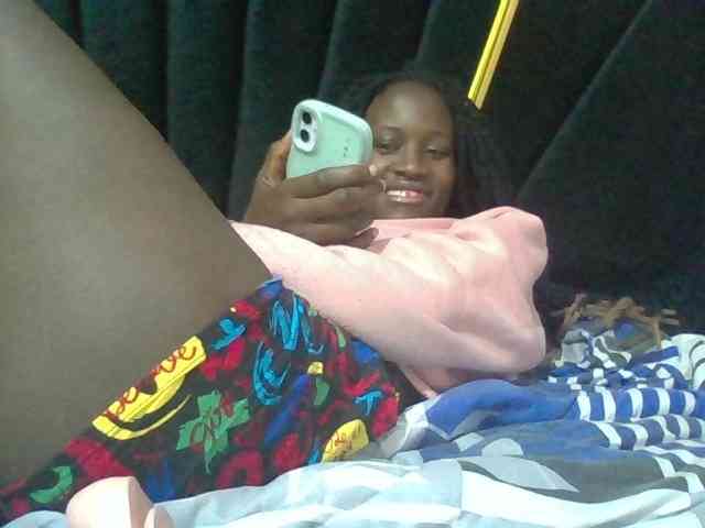 Sexyafricanah001 webcam