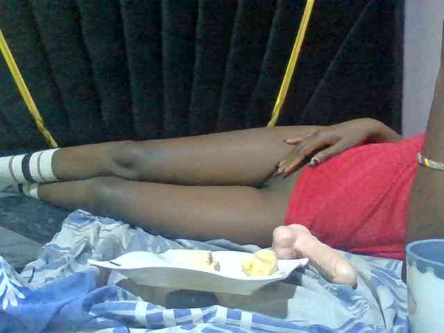 Sexyafricanah001 webcam