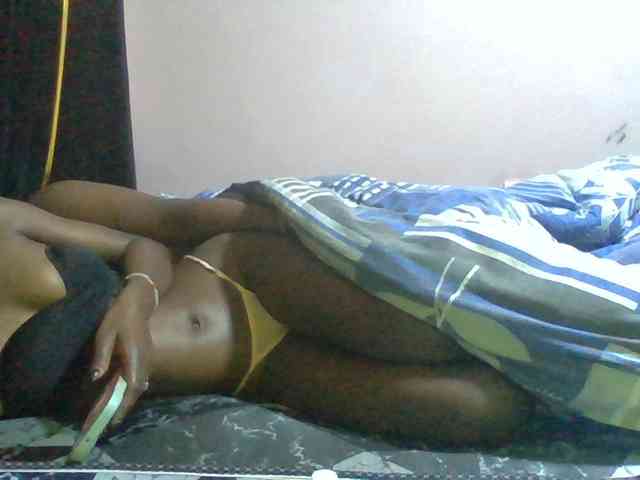 Sexyafricanah001 webcam