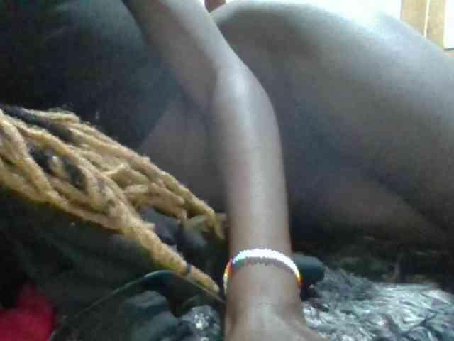 Sexyafricanah001 webcam