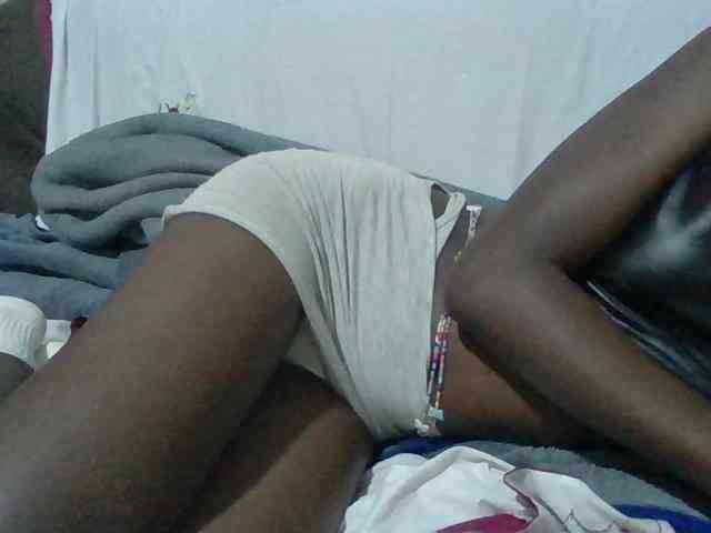 Sexyafricanah001 webcam