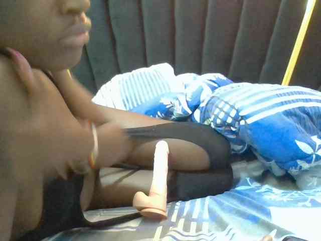 Sexyafricanah001 webcam