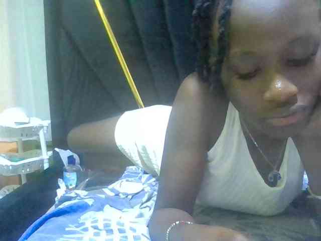 Sexyafricanah001 webcam
