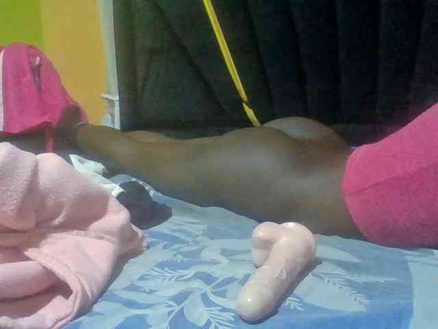 Sexyafricanah001 webcam