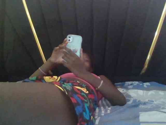 Sexyafricanah001 webcam