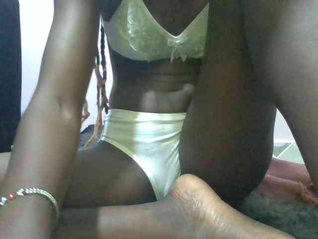 Sexyafricanah001 webcam