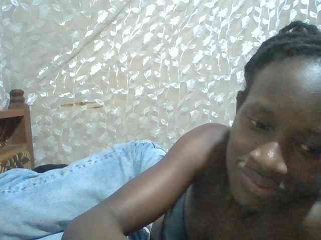 Sexyafricanah001 webcam