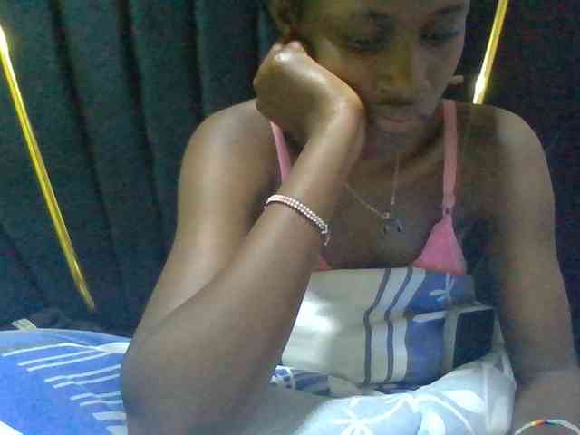 Sexyafricanah001 webcam