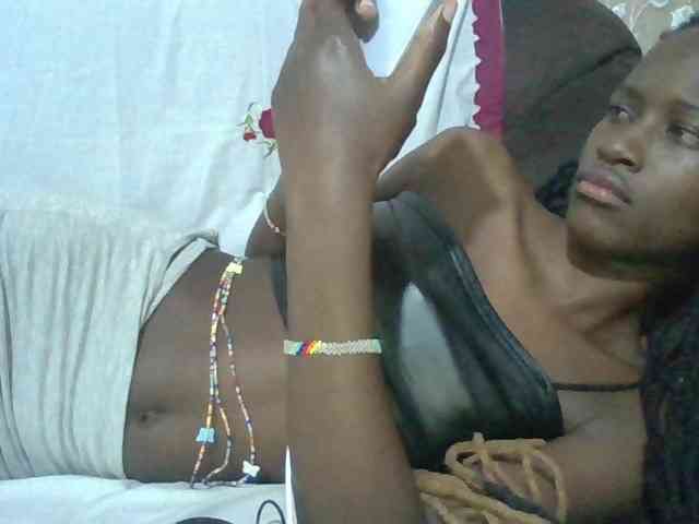 Sexyafricanah001 webcam