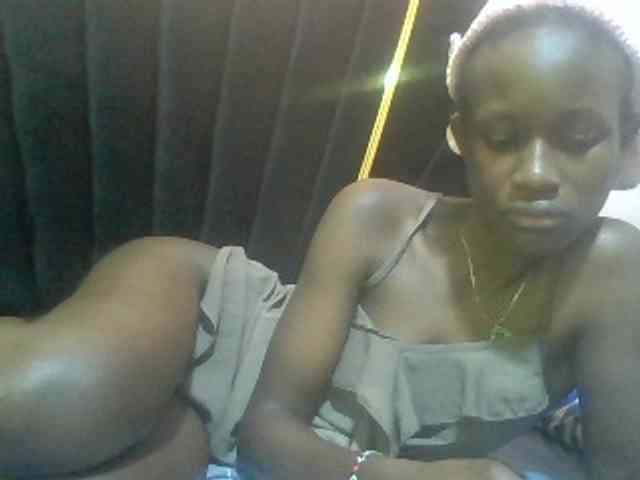 Sexyafricanah001 webcam