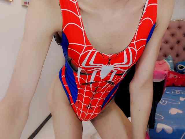 DaniellaSlut Sex Cam Show