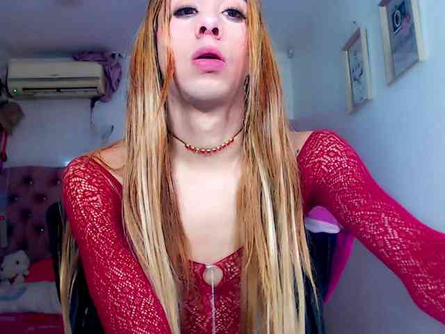DaniellaSlut Sex Cam Show