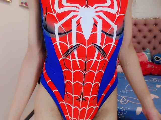 DaniellaSlut Sex Cam Show