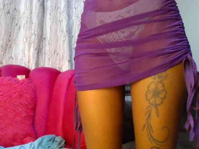 Fl0werssxoxo webcam