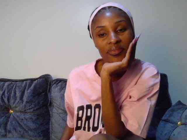 Fl0werssxoxo webcam