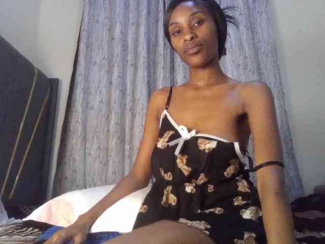Fl0werssxoxo webcam