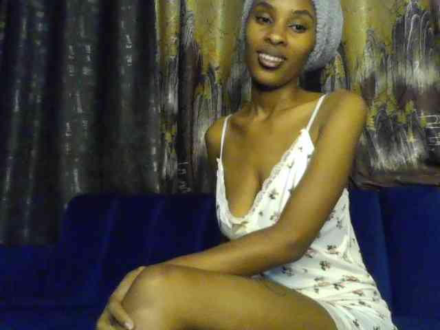 Fl0werssxoxo webcam