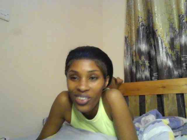 Fl0werssxoxo webcam