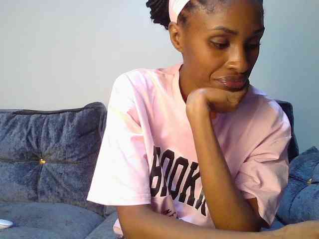 Fl0werssxoxo webcam