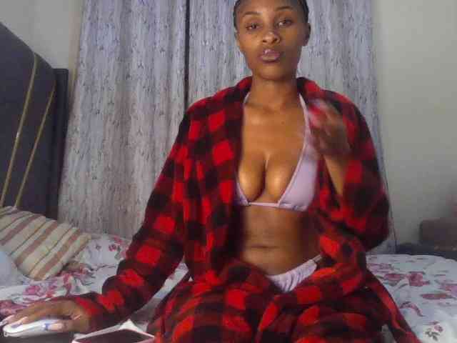 Fl0werssxoxo webcam