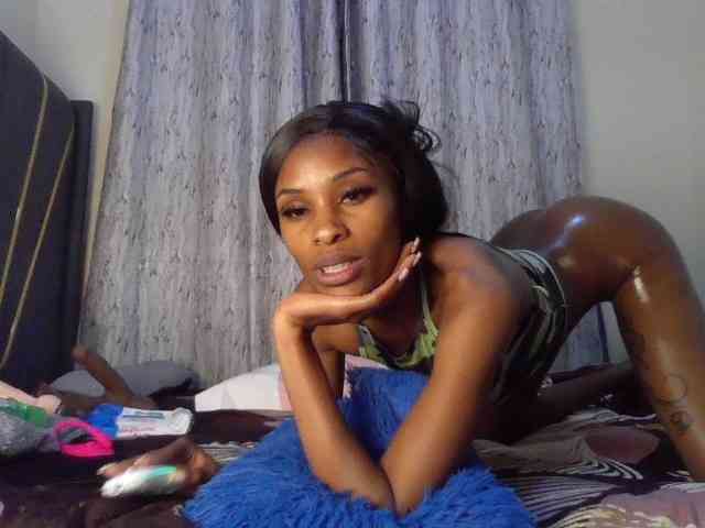 Fl0werssxoxo webcam
