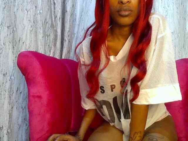 Fl0werssxoxo webcam