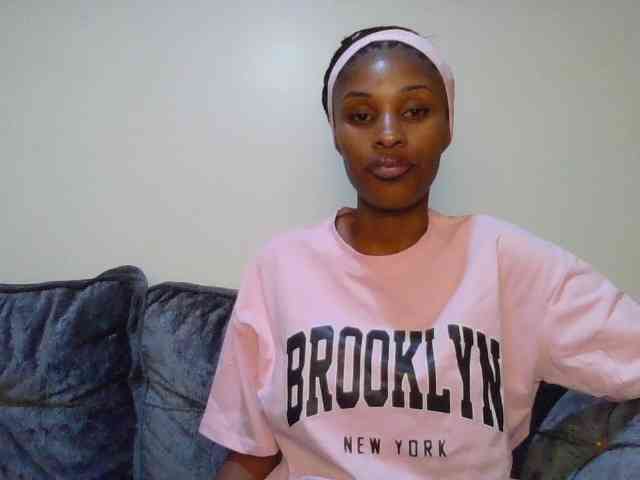 Fl0werssxoxo webcam