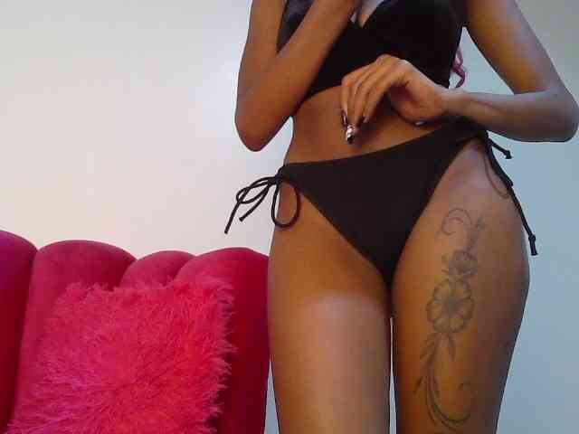 Fl0werssxoxo webcam