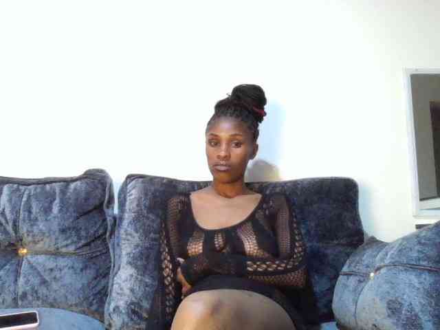Fl0werssxoxo webcam