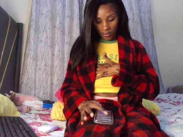 Fl0werssxoxo webcam