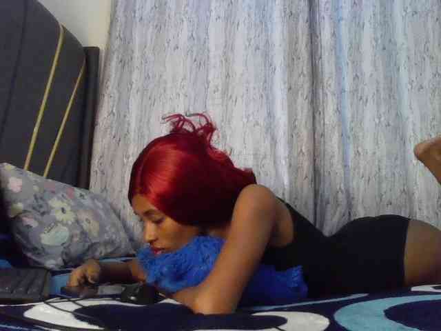 Fl0werssxoxo webcam