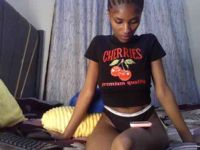 Fl0werssxoxo webcam