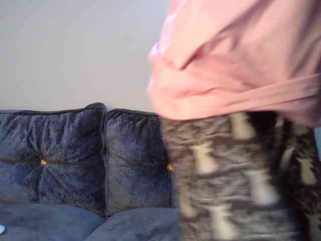 Fl0werssxoxo webcam
