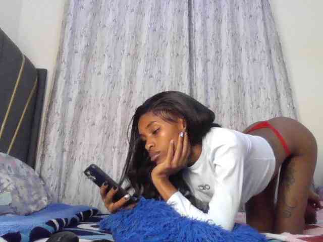Fl0werssxoxo webcam