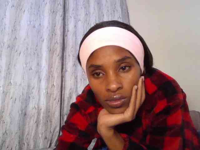 Fl0werssxoxo webcam