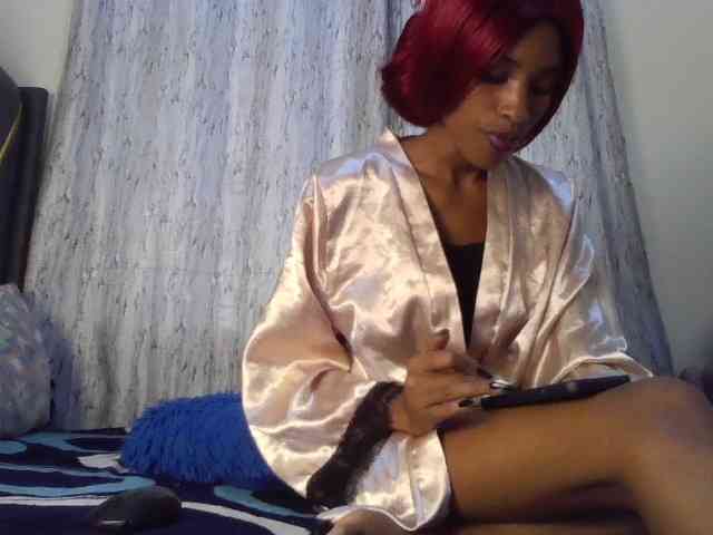 Fl0werssxoxo webcam