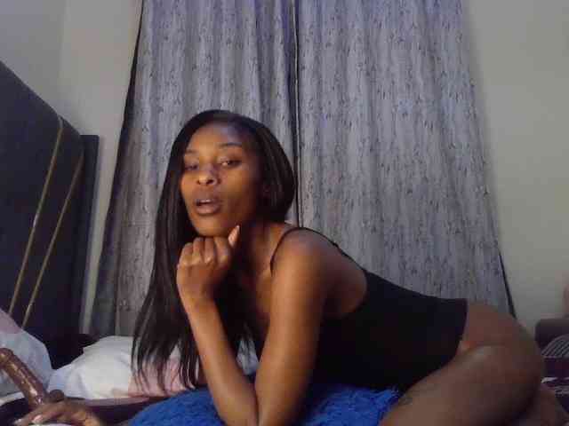 Fl0werssxoxo webcam