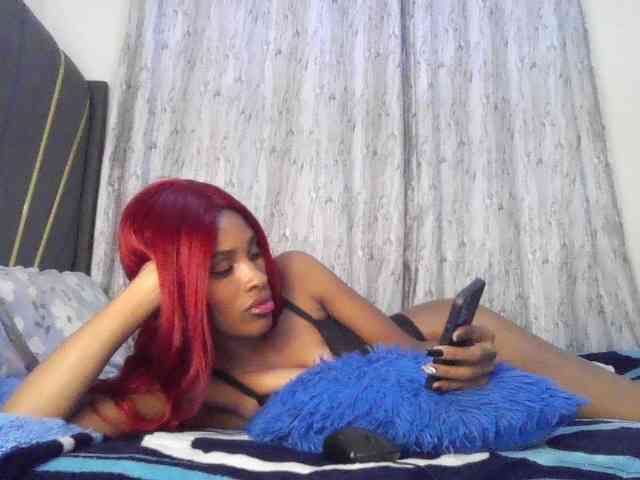 Fl0werssxoxo webcam