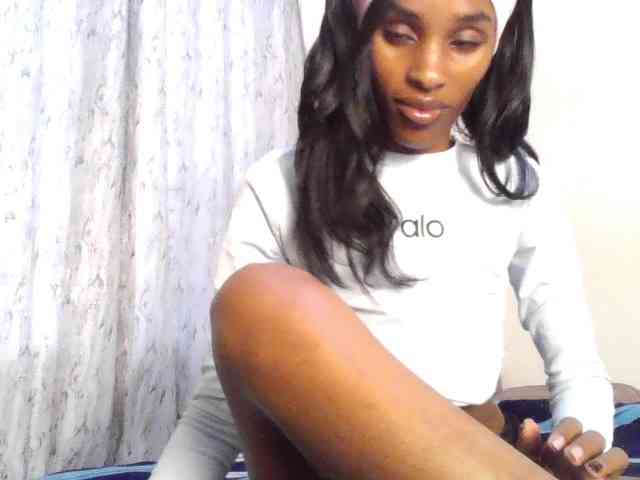 Fl0werssxoxo webcam