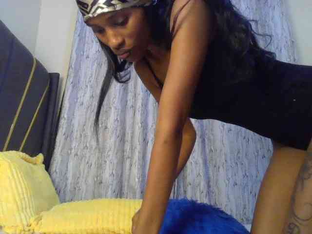 Fl0werssxoxo webcam
